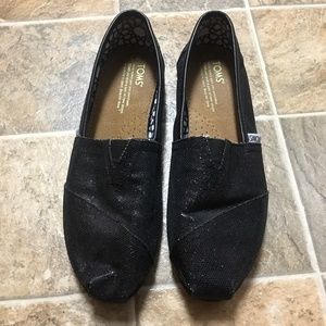 SOLD........NWOB TOMS Black Glitter Sparkly Flats